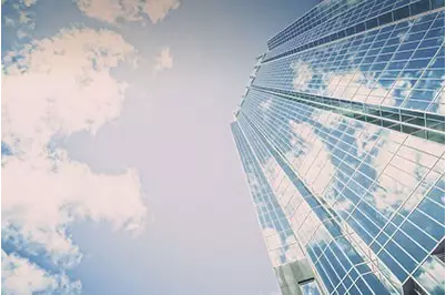 網(wǎng)上買(mǎi)保險和線(xiàn)下買(mǎi)保險哪種比較好？